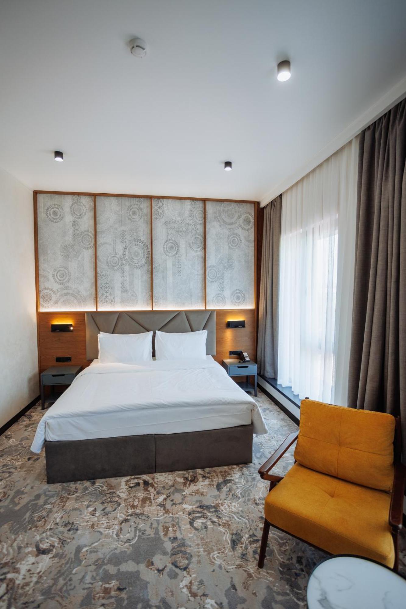 Aurum Garden Hotel Шымкент Экстерьер фото