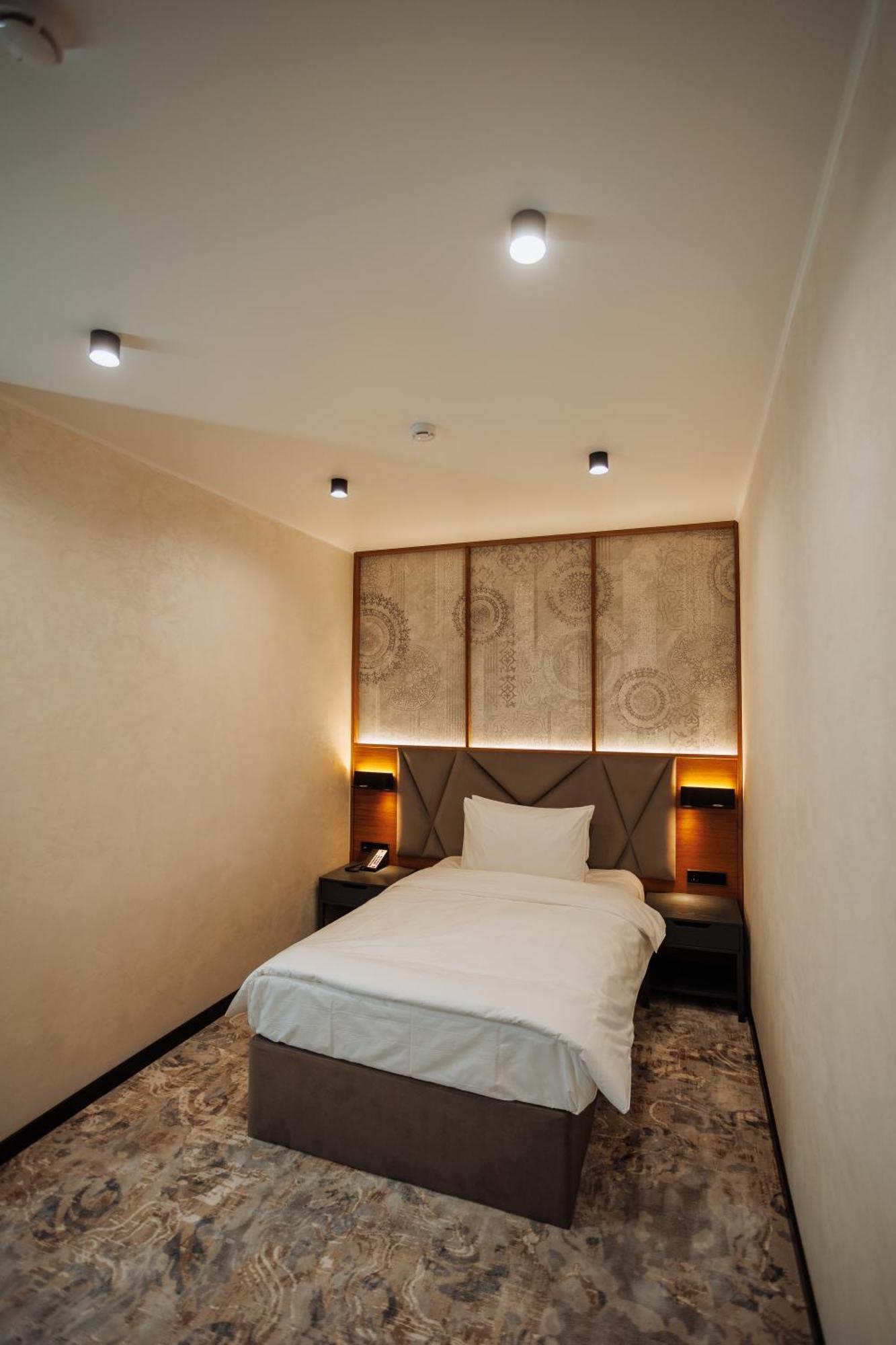 Aurum Garden Hotel Шымкент Экстерьер фото