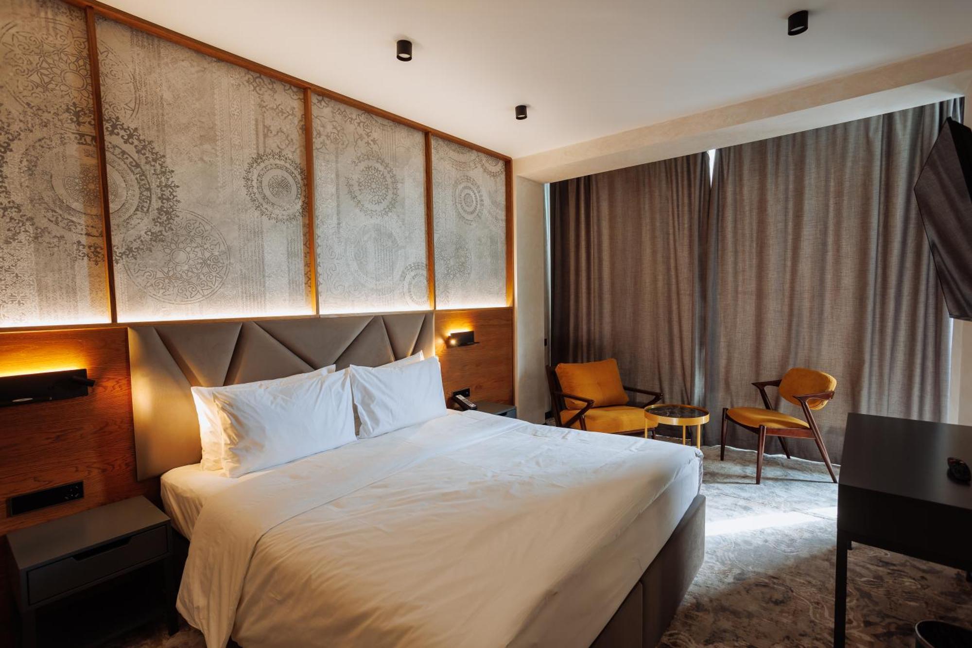 Aurum Garden Hotel Шымкент Экстерьер фото