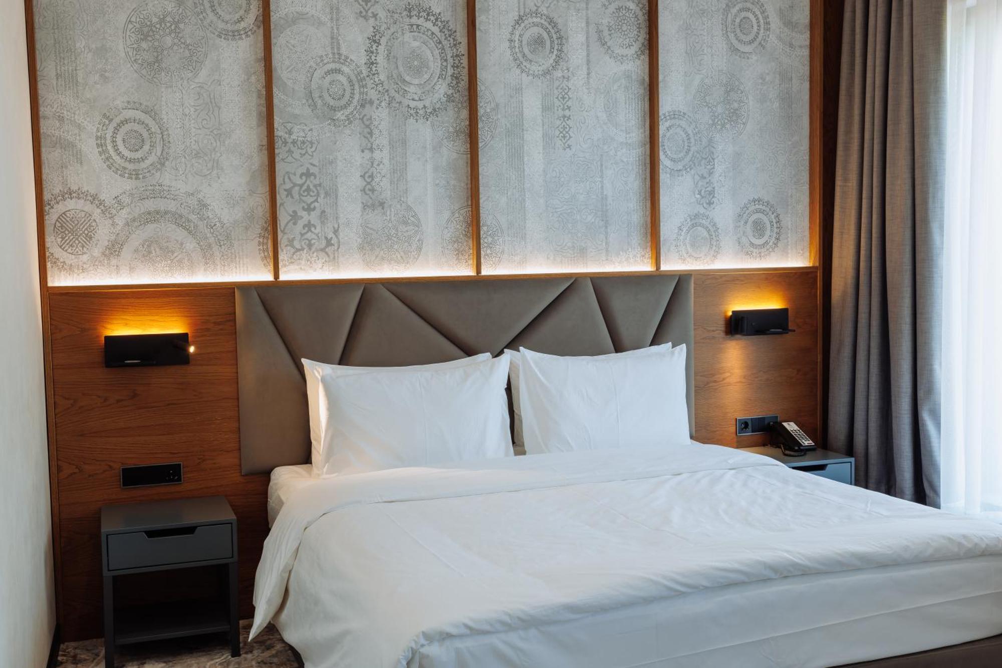 Aurum Garden Hotel Шымкент Экстерьер фото