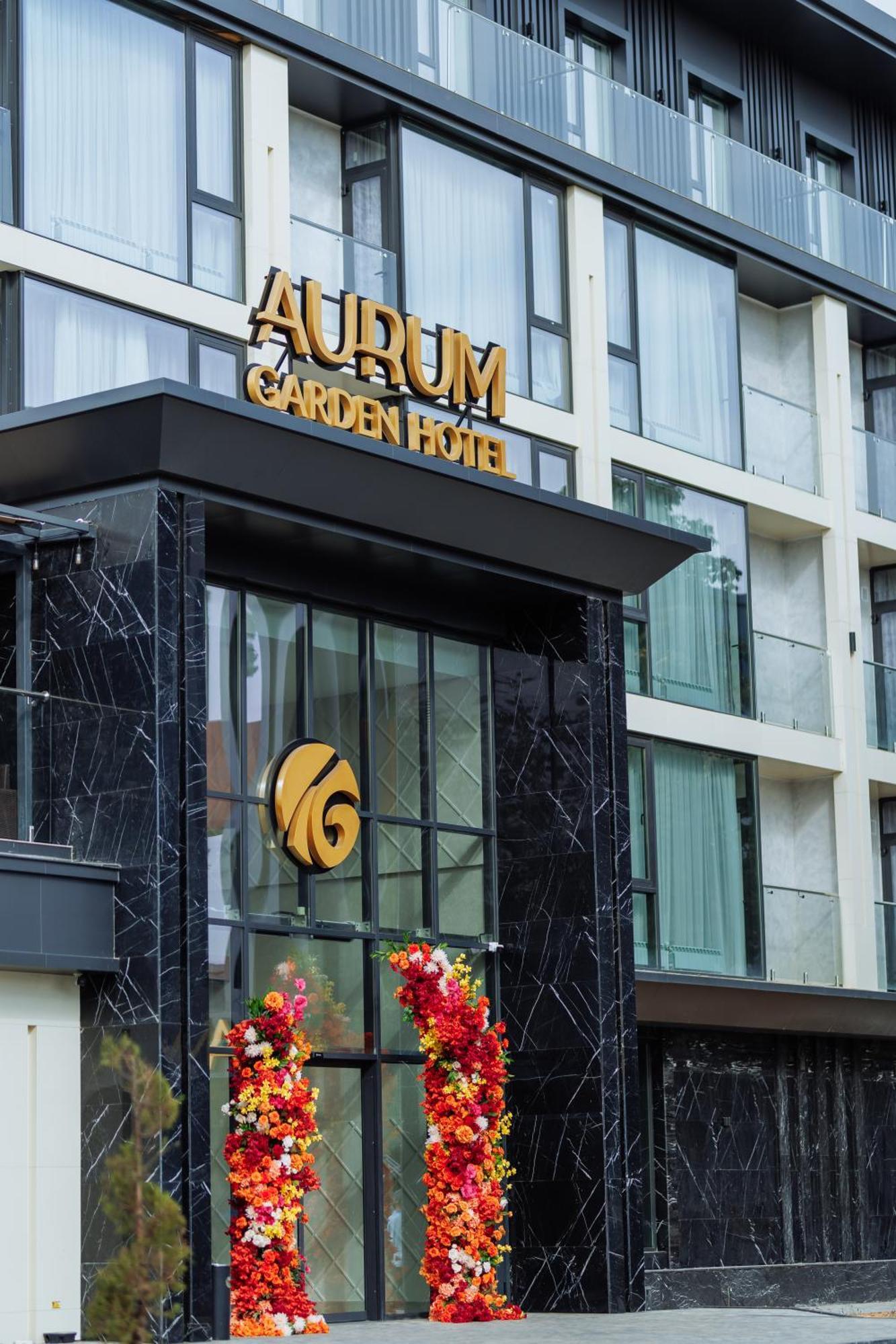 Aurum Garden Hotel Шымкент Экстерьер фото