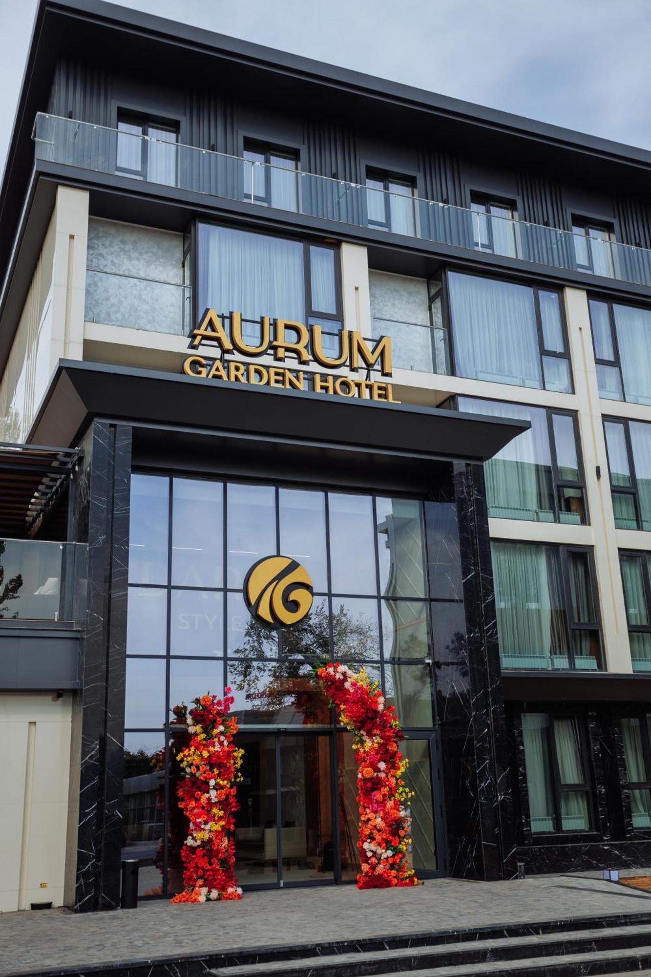 Aurum Garden Hotel Шымкент Экстерьер фото