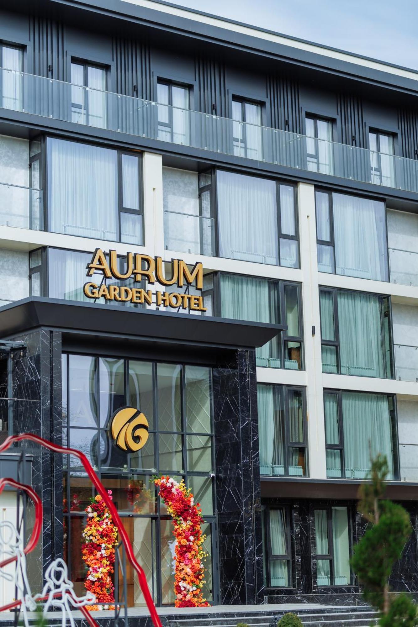 Aurum Garden Hotel Шымкент Экстерьер фото