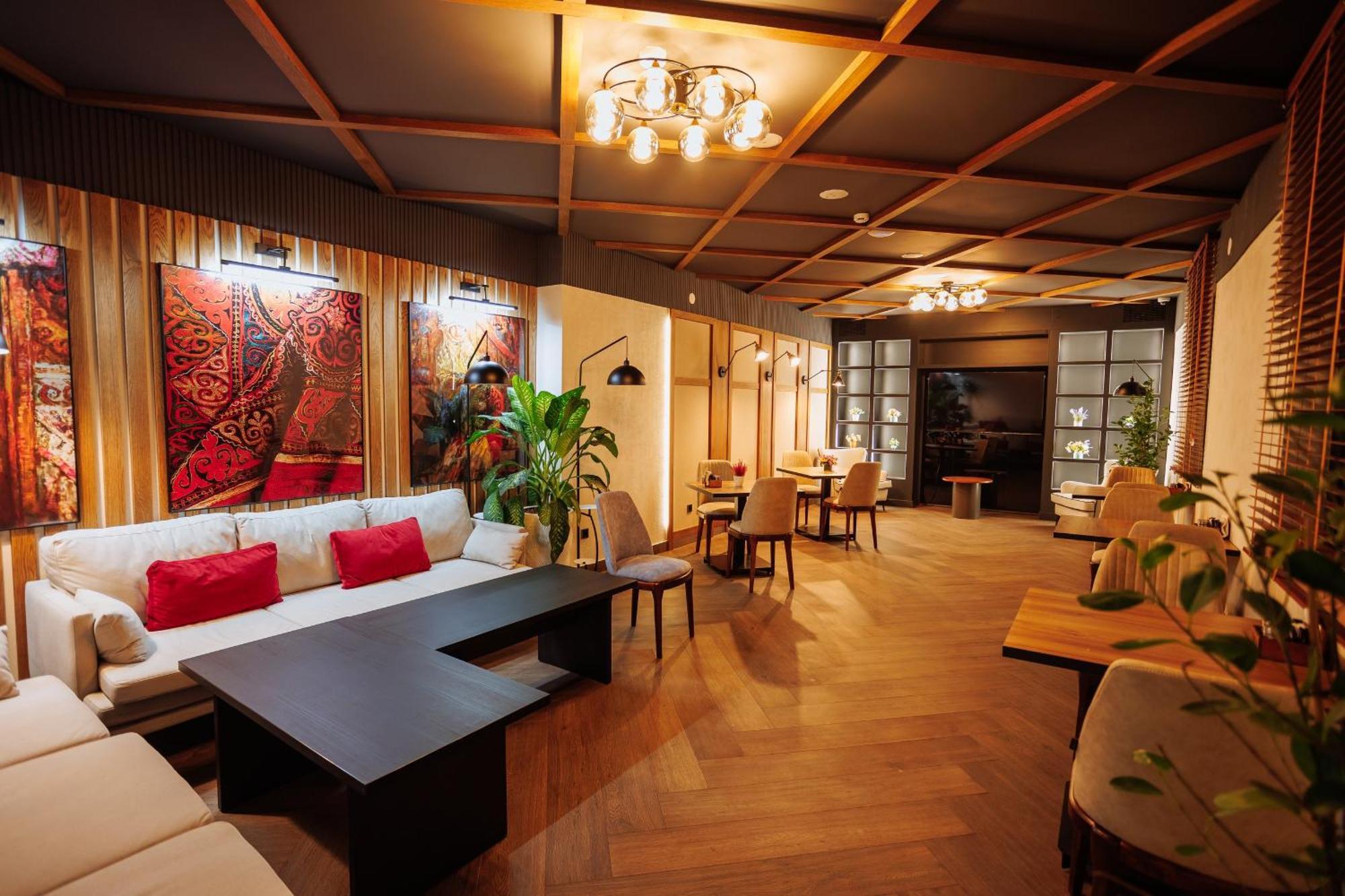 Aurum Garden Hotel Шымкент Экстерьер фото